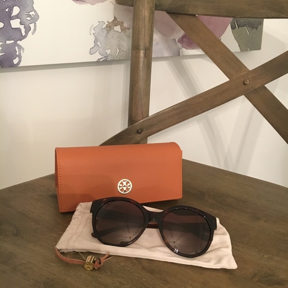 Tory Burch Accessories - Tory Burch Sunglasses TY7123 - NWT